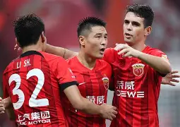 英雄联盟台服官网-关于风云突变！上海海港赛后主帅复盘；德甲版图或变；引发热议；赛程密集仍需轮换的信息