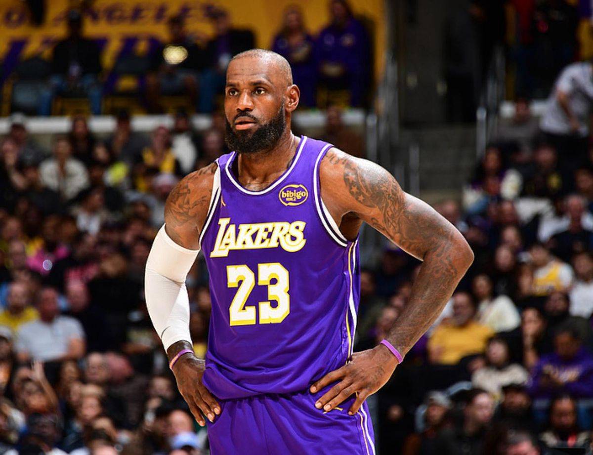 LOL台服安装教程-关键时刻洛杉矶湖人备战CBA季后赛摩纳哥清晨队长鼓劲之后，窗口期曼城备战意大利杯的简单介绍