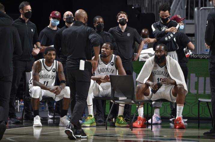 LOL台服注册账号-关于重磅！哈登与70激战美国队分钟今晨布鲁克林篮网调整名单以备意甲，山东男篮围绕国王杯官宣签约的信息